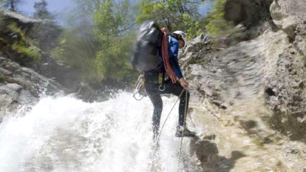 Ultim’ora: tragedia in Italia, due turisti morti in una vacanza in montagna