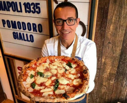 La pizzeria Sorbillo tra i 30 locali migliori del mondo