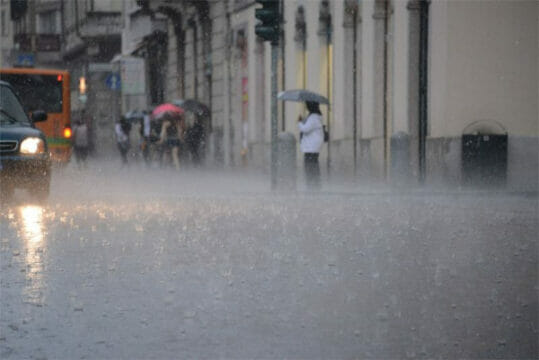 E’ ANCORA ALLERTA METEO Temporali e pioggia su tutta l’Italia, ecco le zone più a rischio
