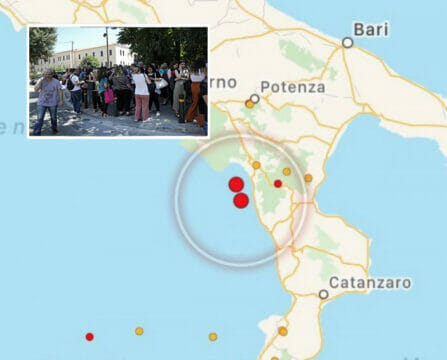 Ultim’ora : trema il Sud Italia una forte scossa registrata pochi minuti fa. Gente in strada. Accertamenti in corso