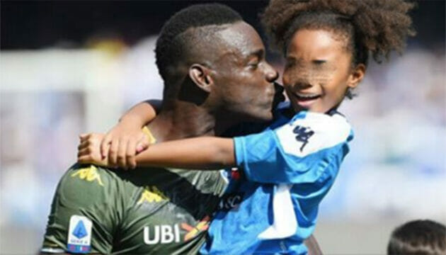 «Papà non ascoltarli, sono stupidi» Il tenero messaggio della piccola Pia a Mario Balotelli