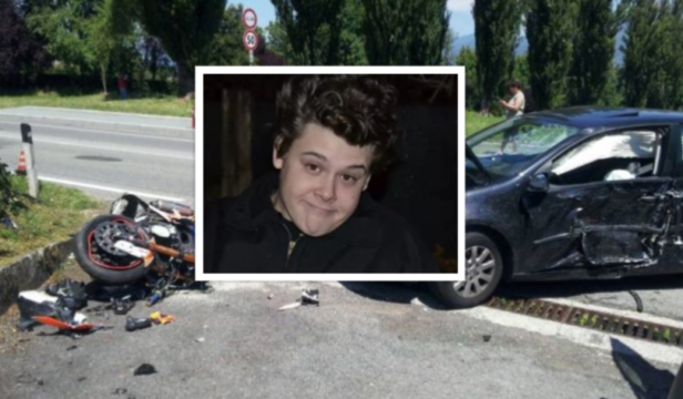 Tremendo scontro tra auto e moto: morto un giovane cuoco di 27 anni, madre colta da malore