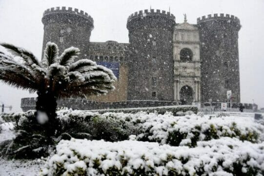 Meteo, neve in tutta Italia per Natale e Capodanno