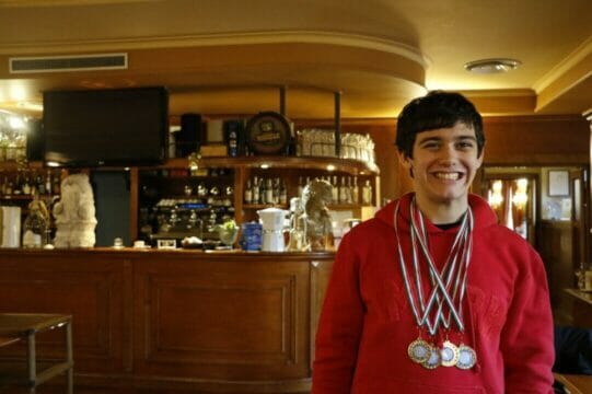 Riccardo, campione di nuoto affetto da autismo:«Sono vivo grazie allo sport»