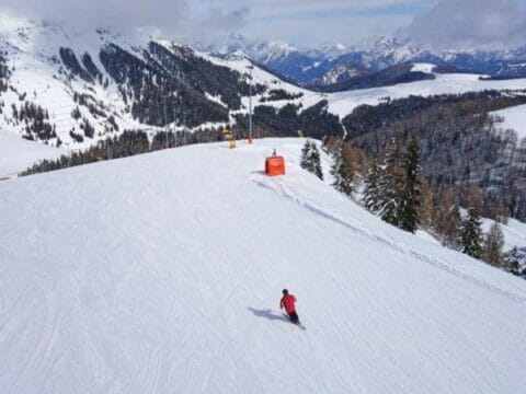 +++ Ultim’ora Italia: morto uno sciatore, tre feriti +++