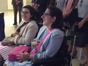 VERGOGNA ITALIA: rubano auto a due sorelle disabili “aiutateci vi prego..” Massima condivisione