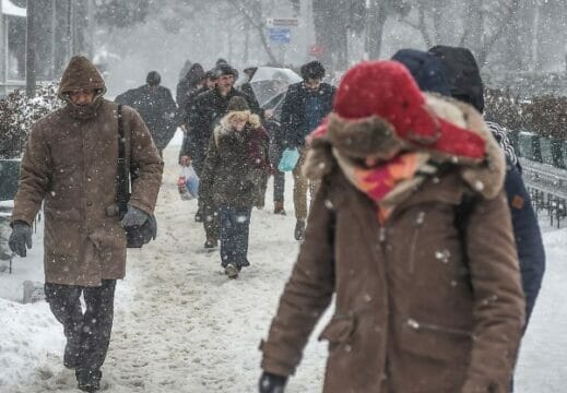 Meteo, mega ribaltone in arrivo: piogge, nevicate e freddo intenso. Ecco da quando