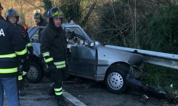 Dramma in Campania. Tragico scontro Auto contro Tir: muore 45enne
