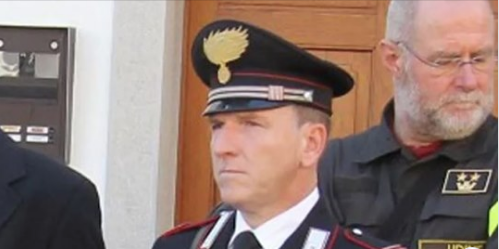 «Non ce la faccio più, perdonami» Carabiniere morto in un bosco: si è suicidato con la pistola d’ordinanza