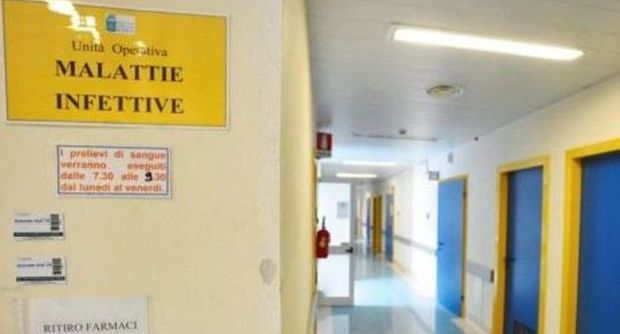 Due persone ricoverate per influenza suina: panico in ospedale