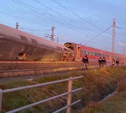 Incidente treno, parla un sopravvissuto: “Pensavo di essere morto, sono miracolato”