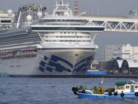 Coronavirus. Italiano positivo sulla nave bloccata in Giappone