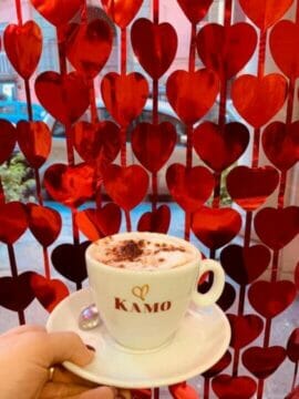 A San Valentino Caffè Kamo celebra l’amore con un regalo speciale
