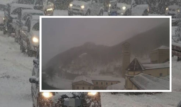 La Campania si sveglia con la neve, temperature in calo e scuole chiuse in questi comuni