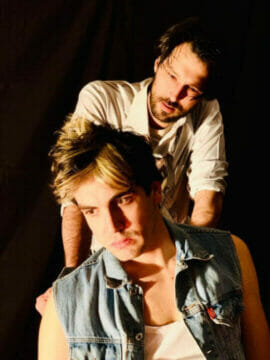 In casa con Claude di R.D. Dobois, un thriller psicologico sui temi dell’emarginazione e del pregiudizio