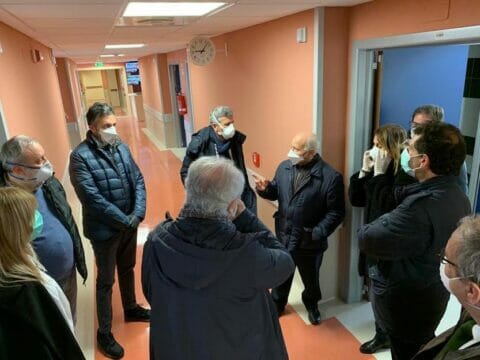 Coronavirus, task force Unità di Crisi Campania per ospedali Avellino e Ariano Irpino