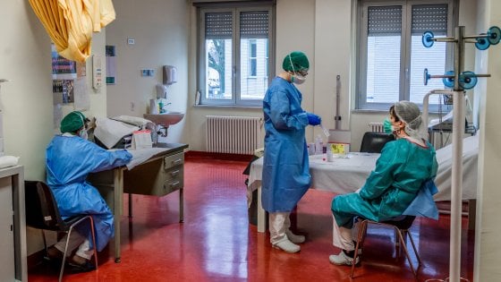 Coronavirus: arrivato farmaco in Campania. “Pazienti migliorano!”
