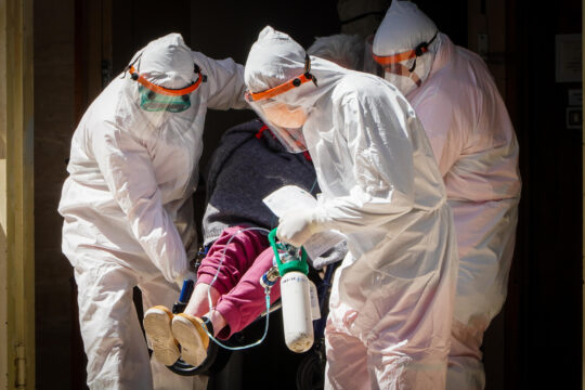Coronavirus, trovati 17 morti in una casa di cura