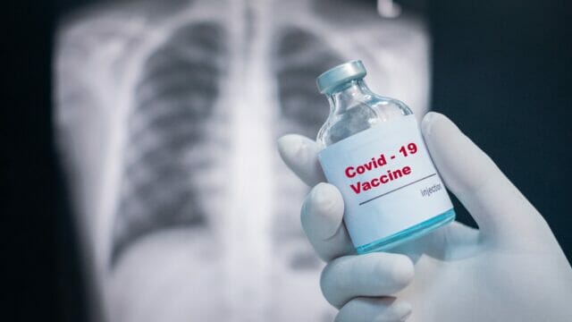 “Il Coronavirus è morto”. Scatta la polemica in Italia: “Non è vero”