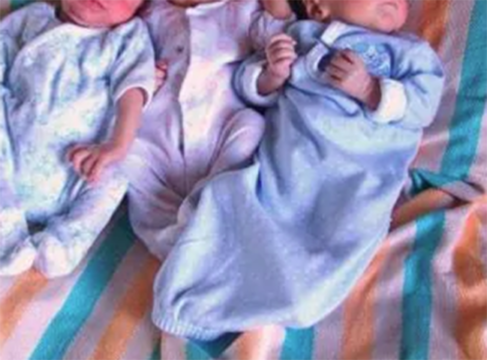 Coronavirus, partorisce tre gemellini: “Un inno alla gioia nonostante la pandemia”