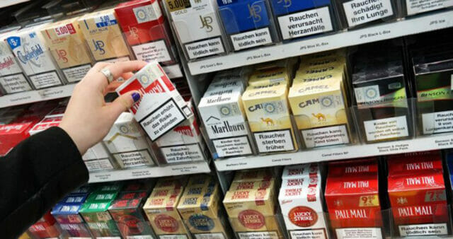 Nuovi aumenti nel 2023:in calo le accise sulle sigarette,aumenta di 40 cent il prezzo del tabacco  trinciato