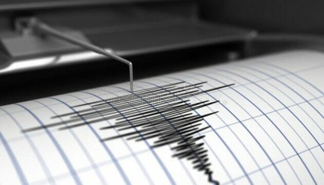 Forte scossa di terremoto in Calabria, di magnitudo 4.4 sulla costa di Catanzaro: il sindaco chiude le scuole