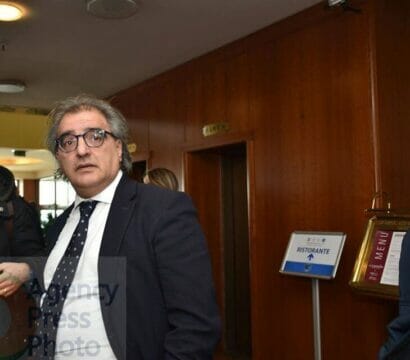 Dl Rilancio, Casciello (FI): Governo esclude professionisti dai contributi a fondo perduto