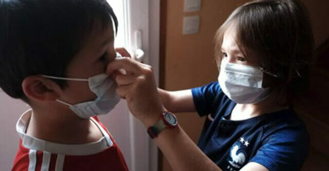 Bambino di 9 anni muore per la malattia di Kawasaki: “E’ simile al Coronavirus”