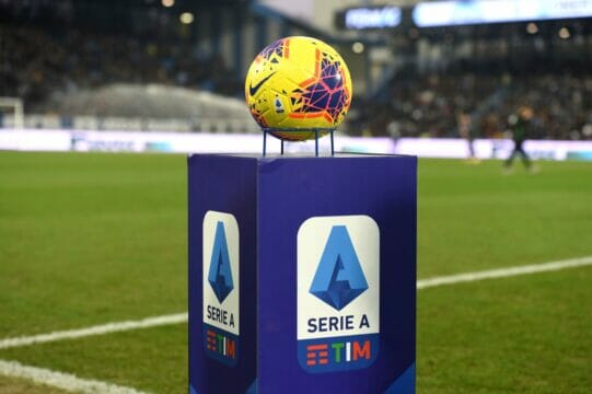 Caos Calcio : Plusvalenze, deferite Juventus, Napoli e altre 9 società. Cinque sono di Serie A