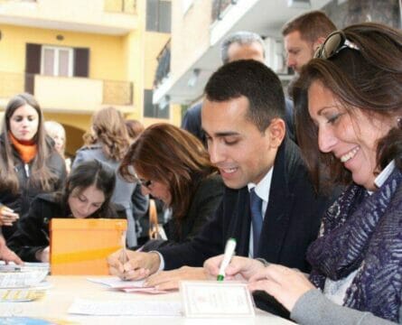 Regionali Campania, Valeria Ciarambino vince le “regionarie” con il 71,9%: ricandidata presidente per M5S