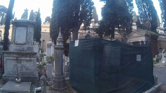 ULTIM’ORA ITALIA. Troppi morti in città, Comune costretto ad assumere seppellitori