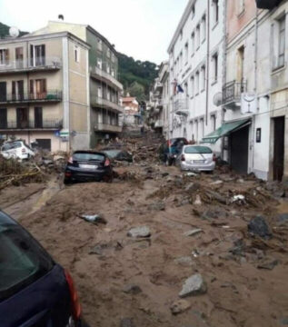 Maltempo in Sardegna, tre vittime e dispersi crollato ponte tra Osidda e Bitti, allagamenti sull’isola