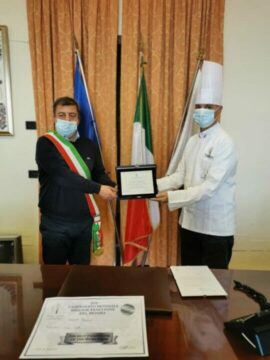 Il Pastry Chef Luigi Vitiello riceve l’encomio dal Comune di Torre Del Greco