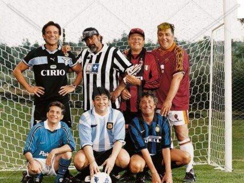 Diego Armando Maradona, non solo calciatore inarrivabile: mito, personaggio e attore cinematografico.