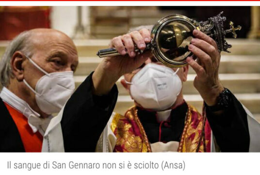 Fallito anche l’ultimo tentativo: il sangue di San Gennaro non si è sciolto.