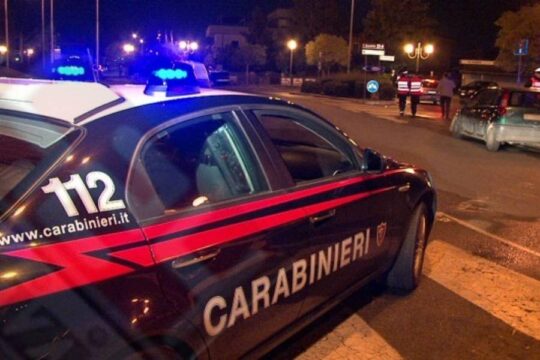 Ultim’ora, un 39enne uccide moglie e figlio di 5 anni: fermato dai carabinieri