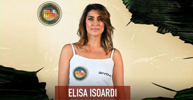 L’Isola dei Famosi il web attacca Elisa Isoardi: “Sei caduta in basso”