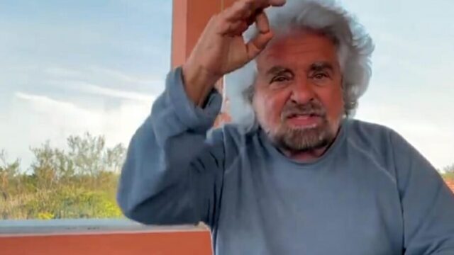 Ultim’ora: Video choc di Grillo per difendere il figlio accusato di stupro. La risposta dei genitori della vittima “sei ripugnante”