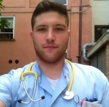 Gabriele, infermiere di 27 anni, perde la vita in un tragico incidente: lascia la moglie e una figlia di appena un anno