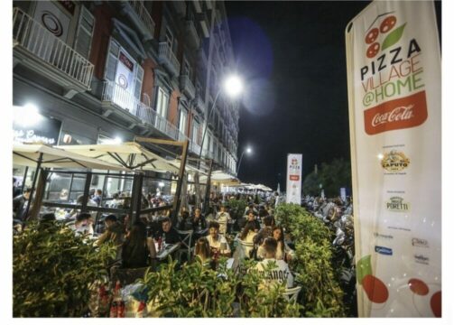 Napoli: il successo del tour Coca-Cola PizzaVillage@Home