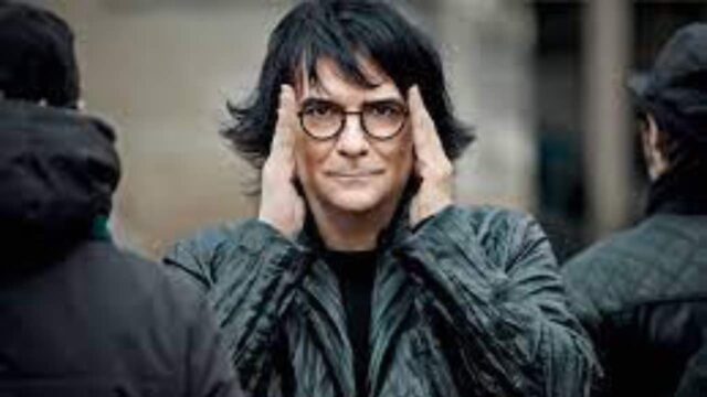 Renato Zero, massacrato dalla rarissima malattia: ” Destinato a finire”