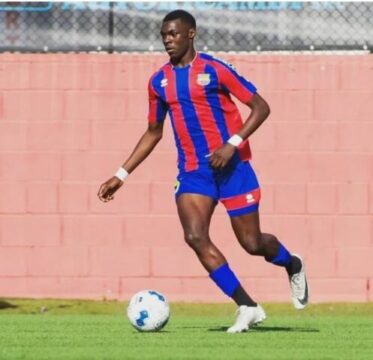 Marco Tampwo calciatore della serie D colto da un malore muore a 19 anni