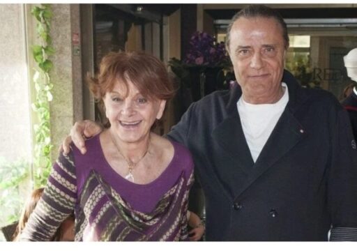 Gianni Nazzaro, la moglie del cantante: «Non c’erano soldi per il funerale, hanno pagato gli amici vip».