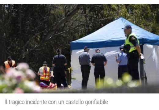 Tragedia al parco giochi: bimba di 8 anni morta nel castello gonfiabile ribaltato dal vento. 9 feriti