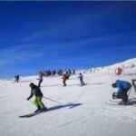 Bambina di 5 anni muore sulle piste da sci : investita da uno sciatore mentre faceva lezione