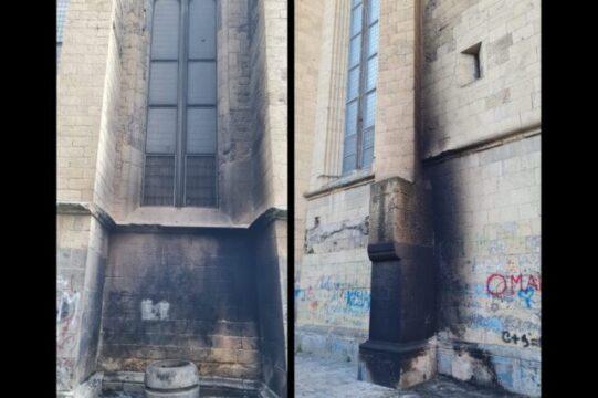Bruciate le facciate dell’antica Chiesa di Sant’Eligio di piazza Mercato a Napoli