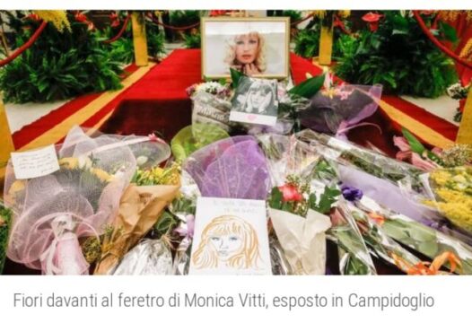 Funerali Monica Vitti, l’ultimo omaggio alla diva più iconica del cinema italiano