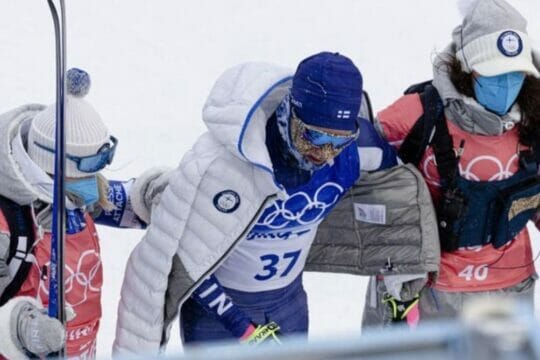 Olimpiadi, sciatore soffre il congelamento del pene in piena gara: “Dolore insopportabile”