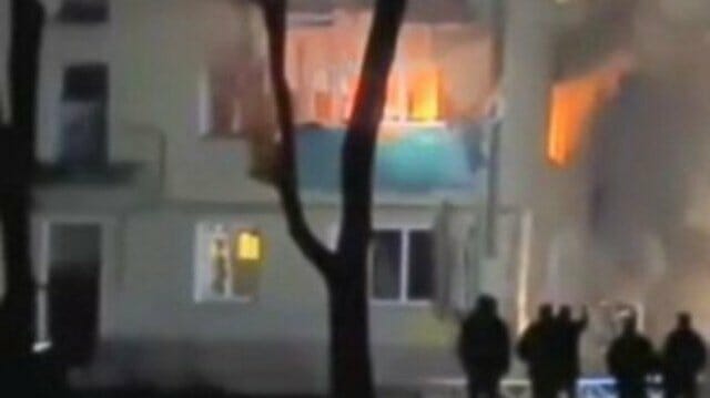 Ultim’ora, esplosioni a Kiev e Kharkiv, colpito edificio residenziale a Chernihiv