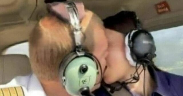 Pilota russo fa sesso con un’allieva nella cabina di pilotaggio: licenziato per il video hard